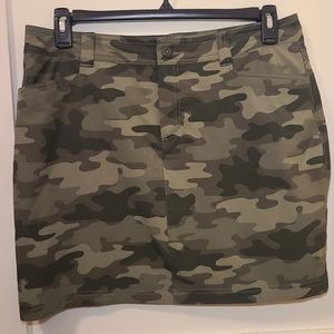 NWOT Eddie Bauer Camo Skort